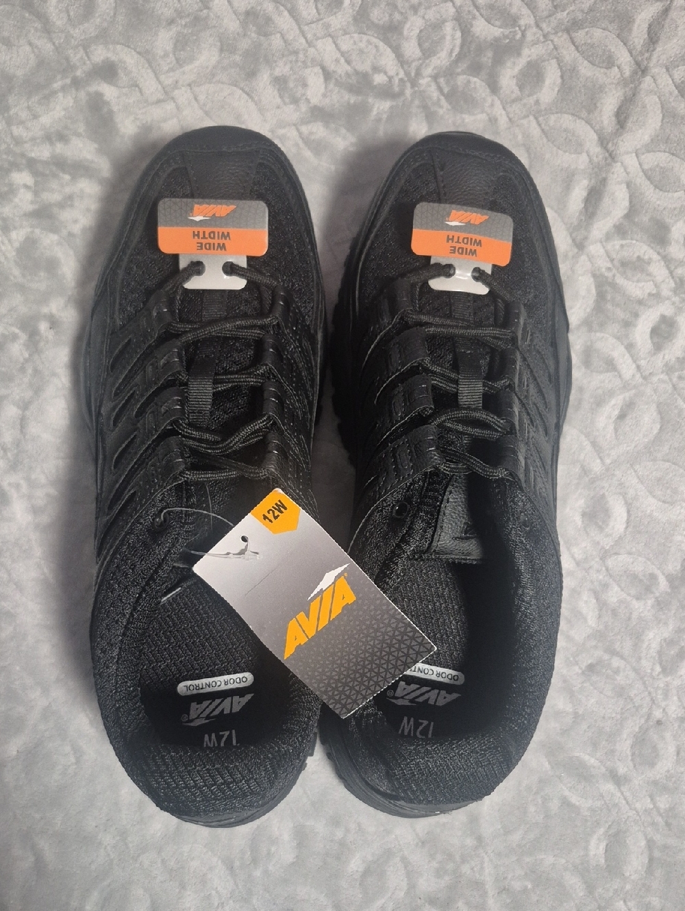 Avia Women's Elevate Black Lace-Up Athletic Sneakers Size 12W